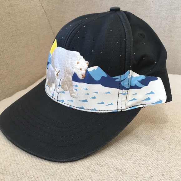 SOLD - Vintage 90’s Seaworld Polar Bear Hat - Picture 3 of 11